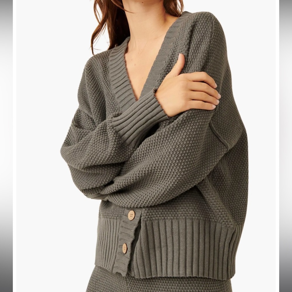 Hailee Cardi Set